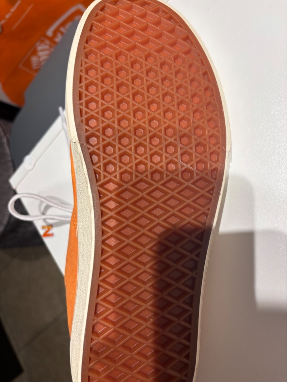 Vans - Picture 4 of 4